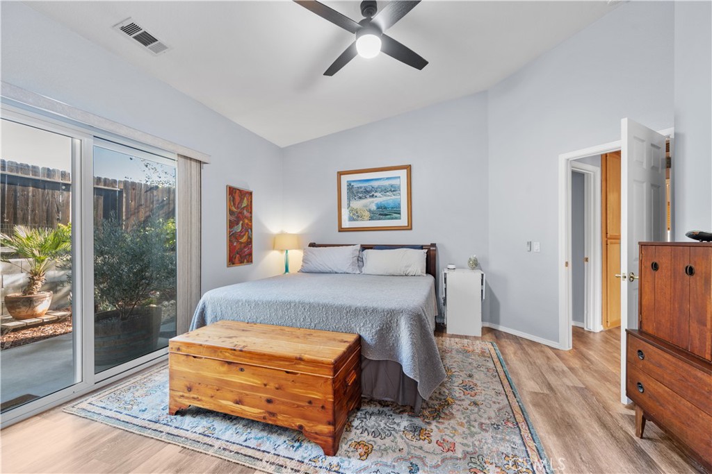 121 Headwaters Road Templeton, CA 93465 - Photo 19 of 37 Primary bedroom