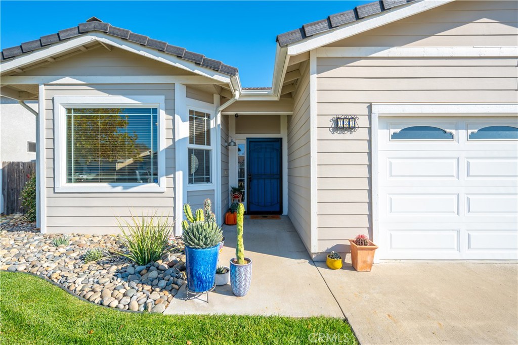 121 Headwaters Road Templeton, CA 93465 - Photo 3 of 37 Exterior fron