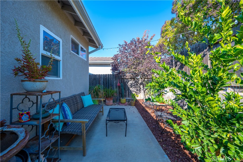 121 Headwaters Road Templeton, CA 93465 - Photo 34 of 37 Backyard