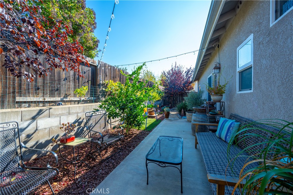 121 Headwaters Road Templeton, CA 93465 - Photo 35 of 37 Backyard