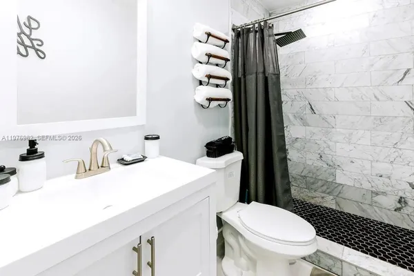 $1,100,000 | 1647 Northwest 29th Avenue, Miami, FL 33125