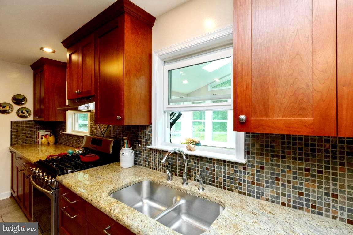 2559 Courtney School Road Midland, VA 22728 - Photo 3 of 64 Gallery Image 3