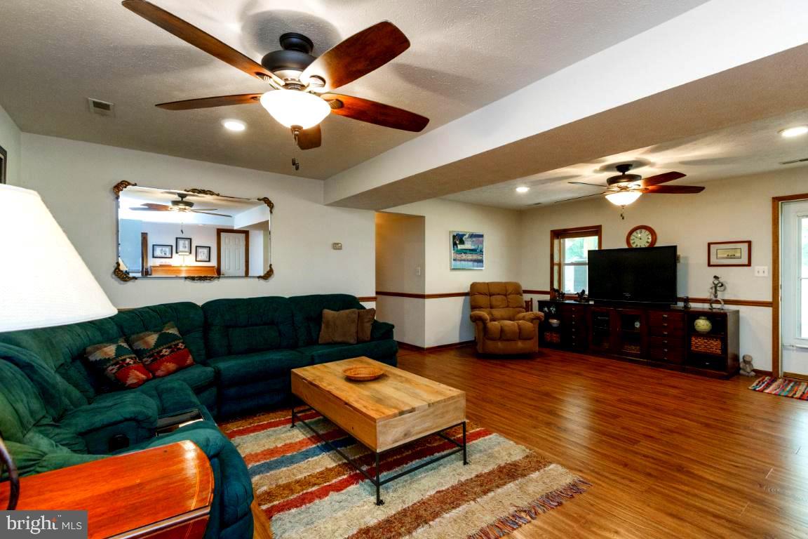 2559 Courtney School Road Midland, VA 22728 - Photo 36 of 64 Gallery Image 36