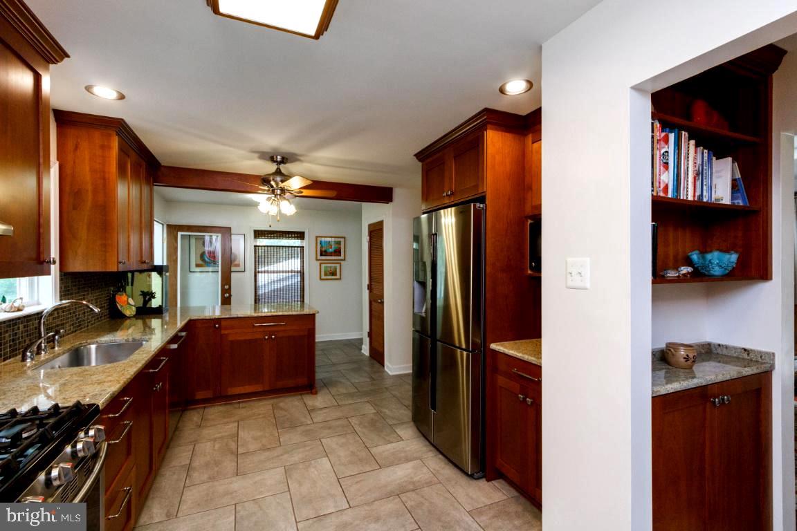 2559 Courtney School Road Midland, VA 22728 - Photo 8 of 64 Gallery Image 8