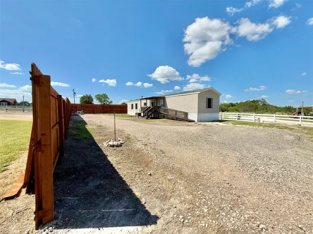 $157,500 | 379 Farm To Market 60, Somerville, TX 77879