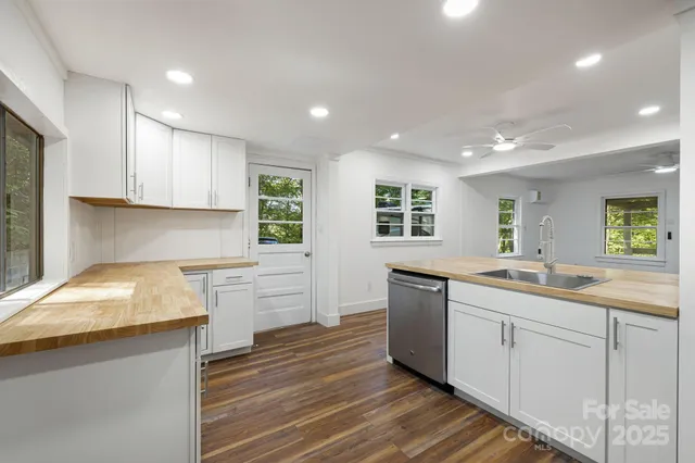 $268,900 | 111 Rose Creek Road, Franklin, NC 28734