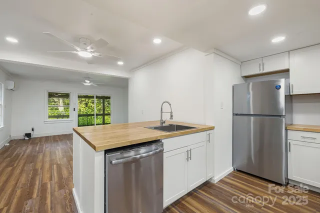 $268,900 | 111 Rose Creek Road, Franklin, NC 28734