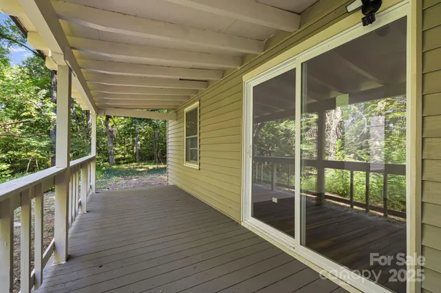 $268,900 | 111 Rose Creek Road, Franklin, NC 28734