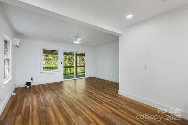 $268,900 | 111 Rose Creek Road, Franklin, NC 28734