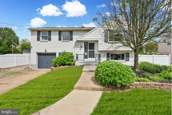 $3,900 | 747 Hedy Avenue, Cherry Hill, NJ 08002