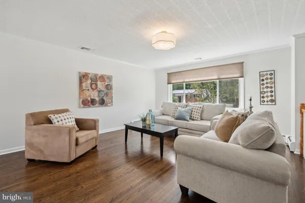 $3,900 | 747 Hedy Avenue, Cherry Hill, NJ 08002