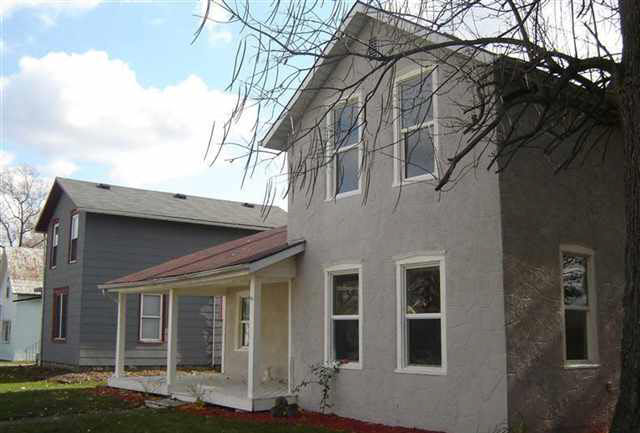 325 Union Waterloo, IN 46793 - Photo 1 of 3 Gallery Image 1