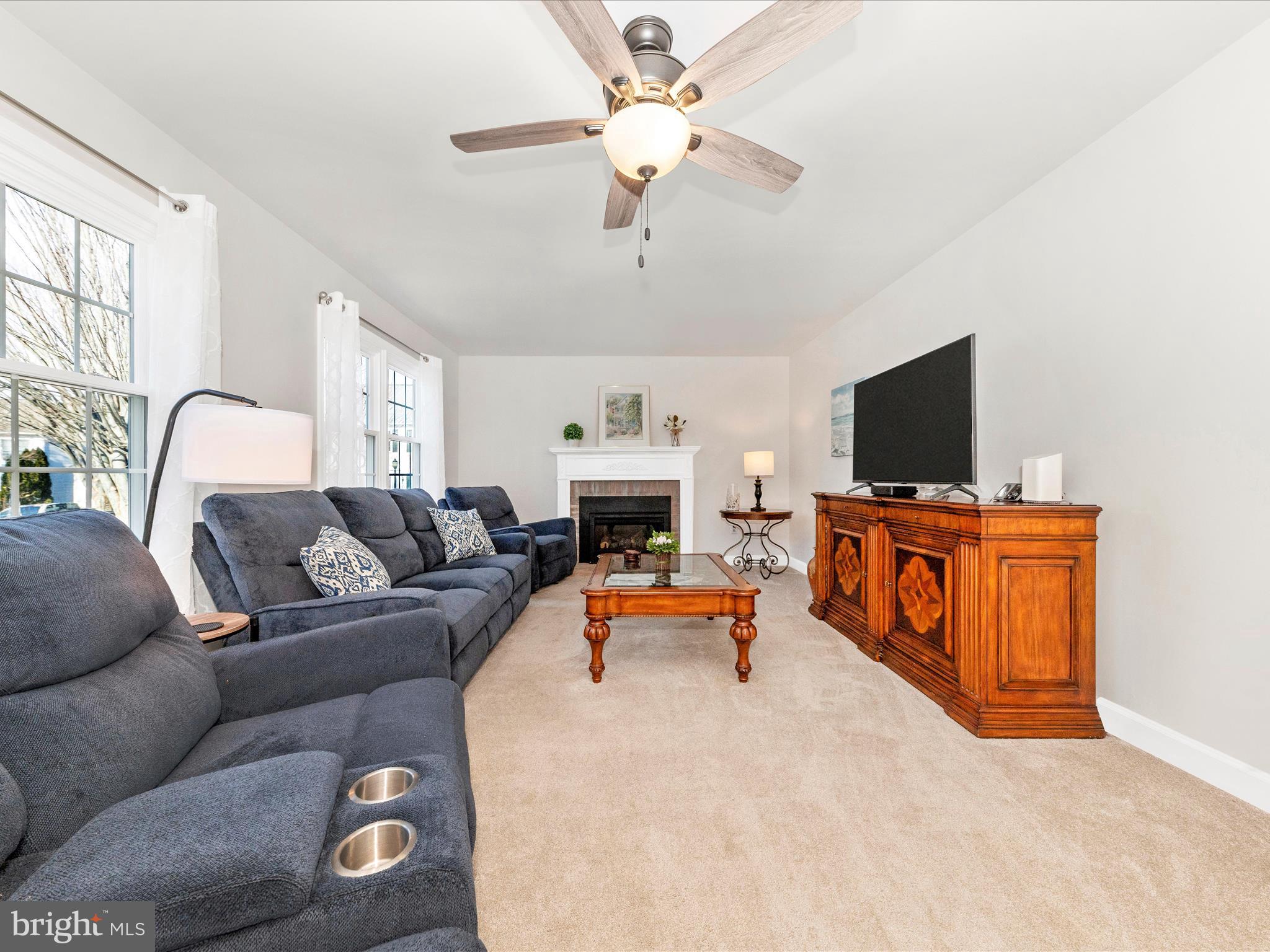 2481 Five Shillings Road Frederick, MD 21701 - Photo 23 of 66 Family Room