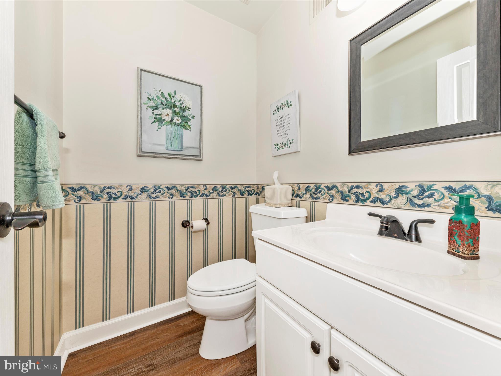 2481 Five Shillings Road Frederick, MD 21701 - Photo 25 of 66 Powder Room