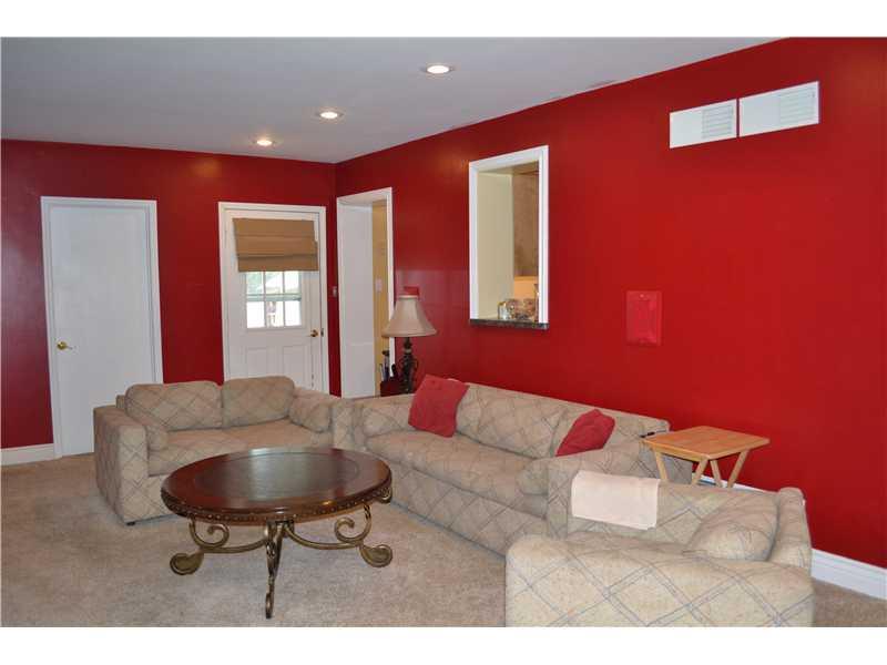 1220 Center Road Monaca, PA 15061 - Photo 7 of 25 Family Room.