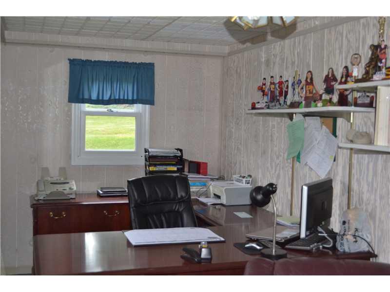 1220 Center Road Monaca, PA 15061 - Photo 10 of 25 Den.