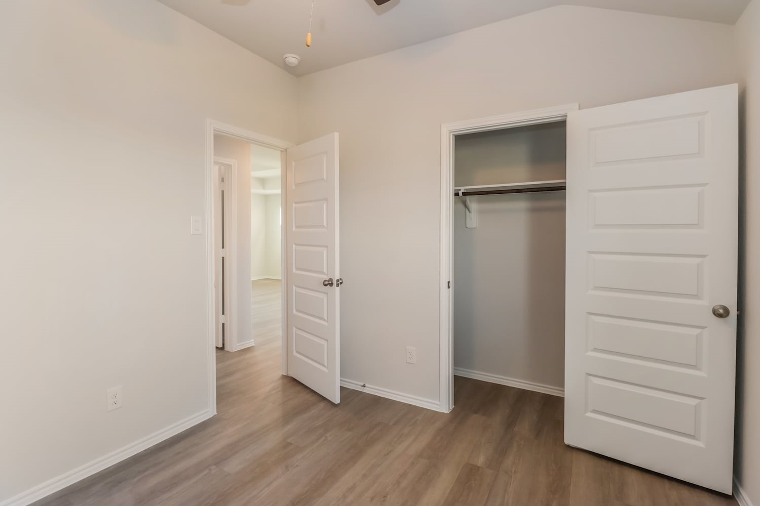10718 Sunlit Street Conroe, TX 77303 - Photo 12 of 17
