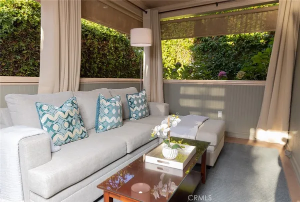 $4,200 | 464 Bent Street, Unit B, Laguna Beach, CA 92651