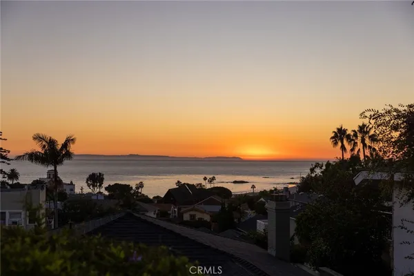 $4,200 | 464 Bent Street, Unit B, Laguna Beach, CA 92651