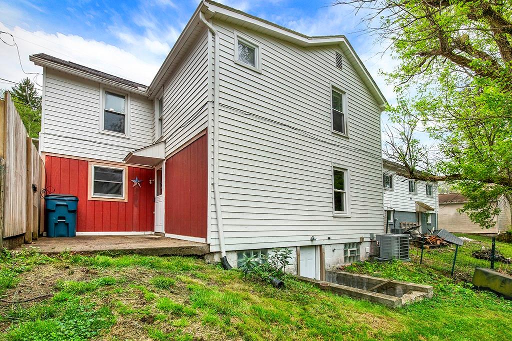 2842 Italy Road Export, PA 15632 - Photo 3 of 24