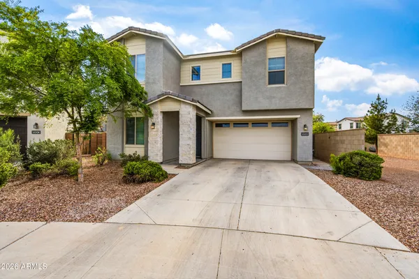 $2,800 | 668 North Sparrow Court, Gilbert, AZ 85234