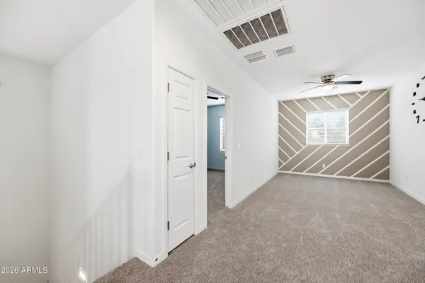 $2,800 | 668 North Sparrow Court, Gilbert, AZ 85234
