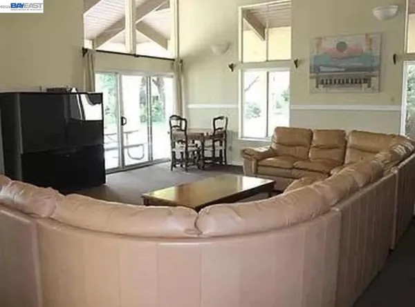 $2,950 | 1720 Halford Avenue, Unit 121, Santa Clara, CA 95051