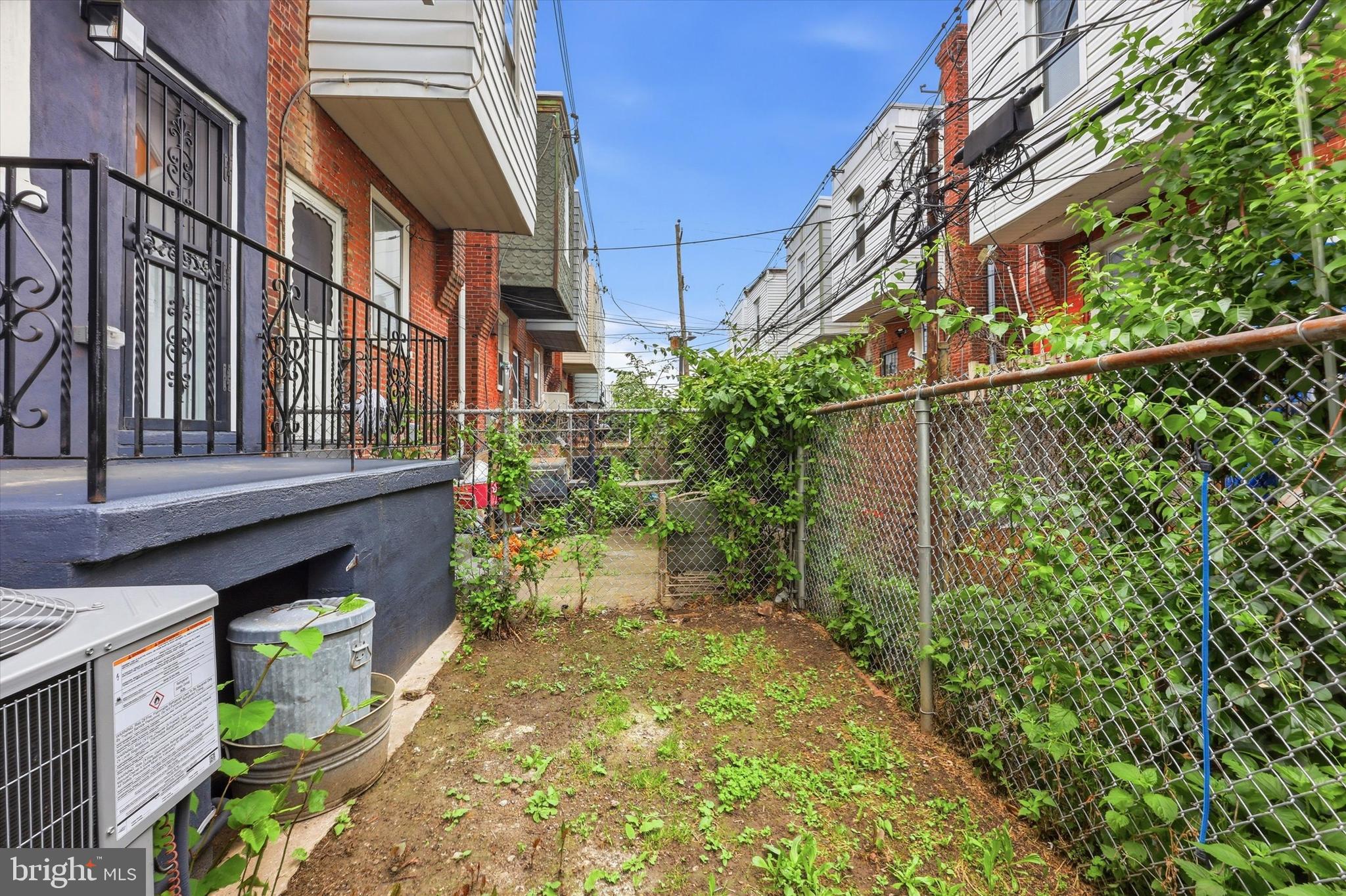 5751 Rodman Street Philadelphia, PA 19143 - Photo 25 of 25 BACK YARD