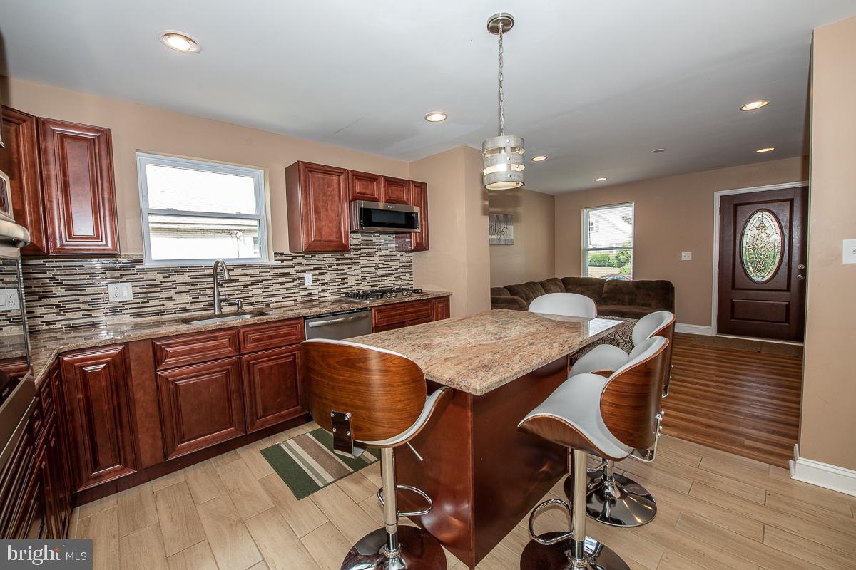 746 Surrey Road Aldan, PA 19018 - Photo 8 of 31 Gallery Image 8
