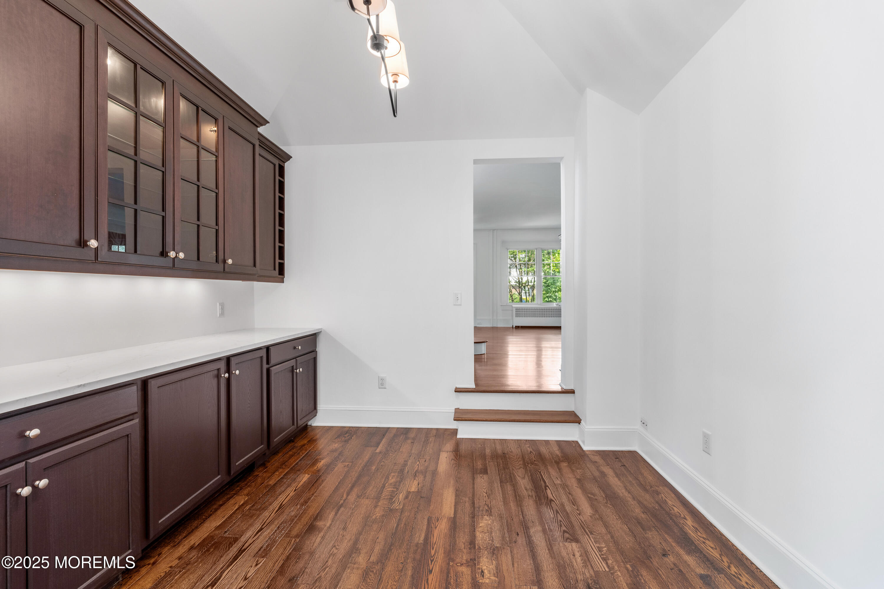 125 Harvard Road Fair Haven, NJ 07704 - Photo 13 of 51 Bar/Sitting Room