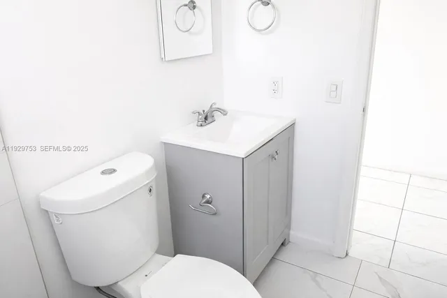 a view of a window and a room with window