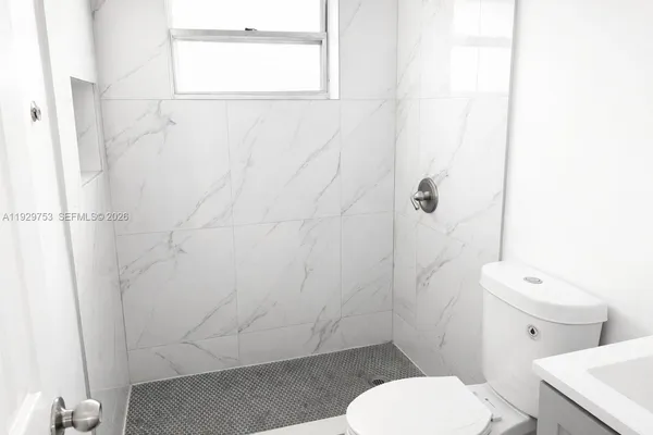 $2,399 | 345 Beacom Boulevard, Unit UPSTA, Miami, FL 33135