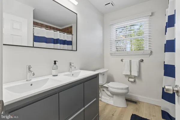 $725,000 | 1 William Feather Drive, Voorhees, NJ 08043