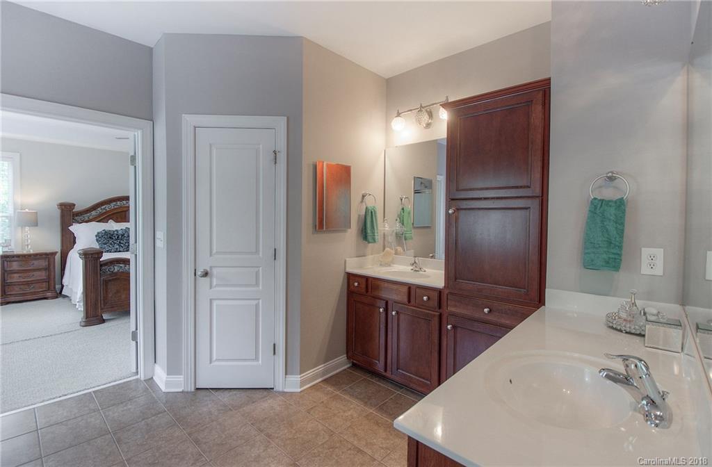 2707 Rondeau Court Matthews, NC 28105 - Photo 31 of 35 Gallery Image 31