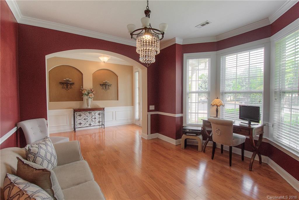 2707 Rondeau Court Matthews, NC 28105 - Photo 5 of 35 Gallery Image 5