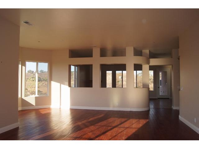 18761 Rangeland Road Ramona, CA 92065 - Photo 3 of 16 Gallery Image 3