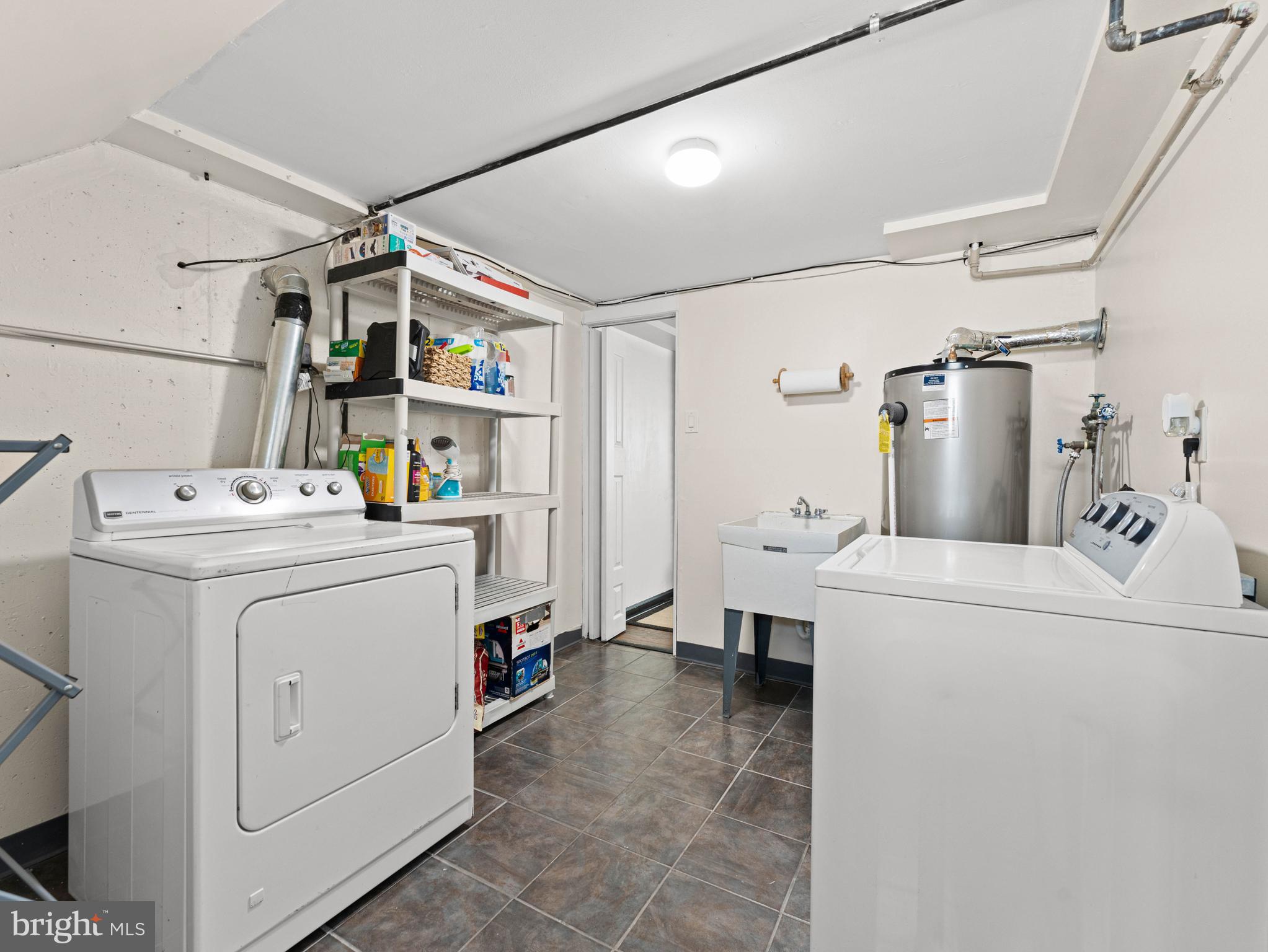 10839 Rayland Road Philadelphia, PA 19154 - Photo 27 of 30 a utility room with dryer and washer