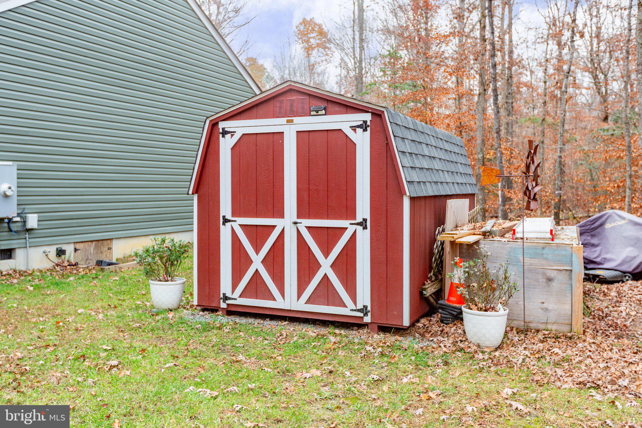 356 Greenes Corner Road Bumpass, VA 23024 - Photo 38 of 41 8x12 storage shed