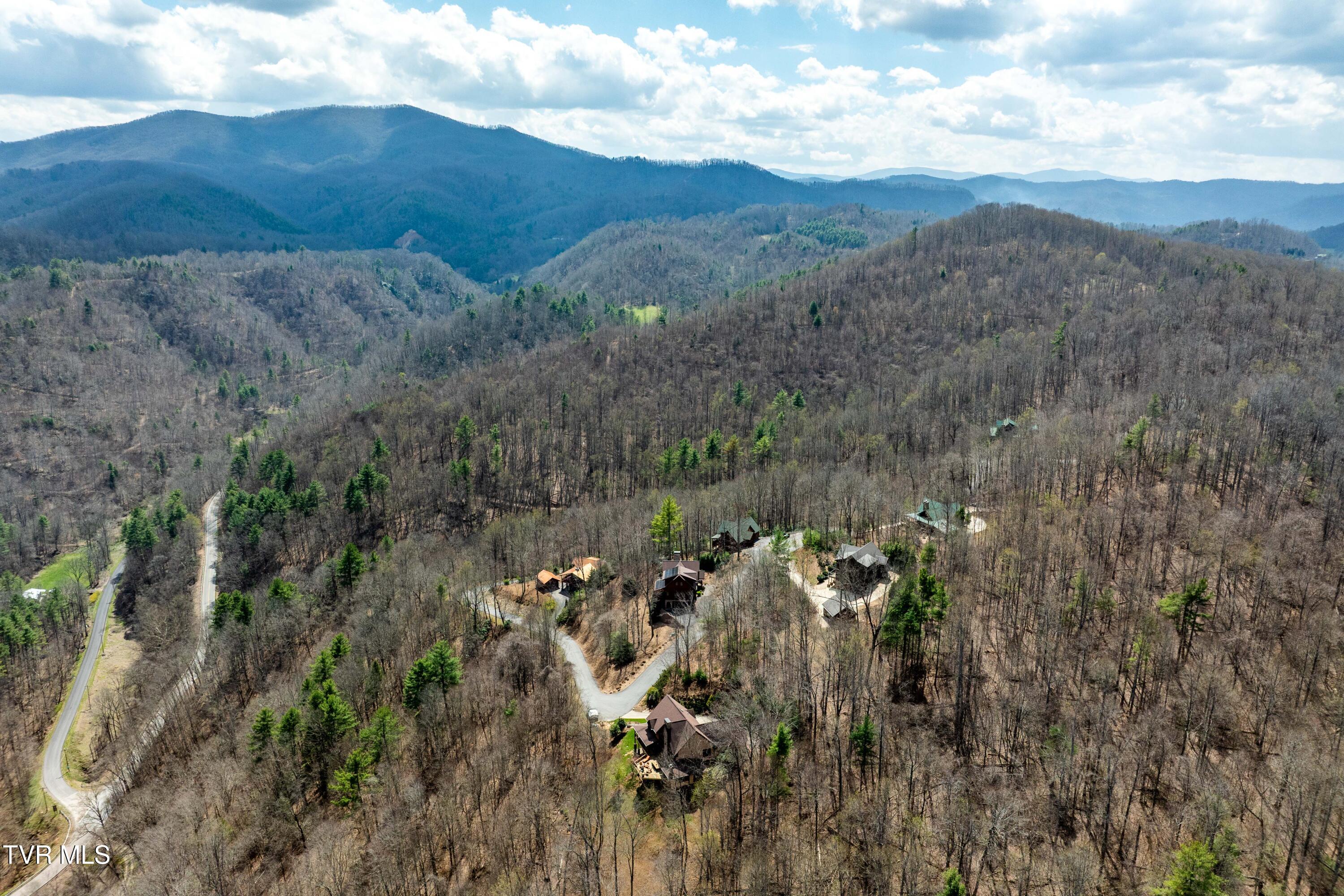 710 Gordon Ridge Road Butler, TN 37640 - Photo 23 of 46 710 Gordon Ridge Road (6 of 142)