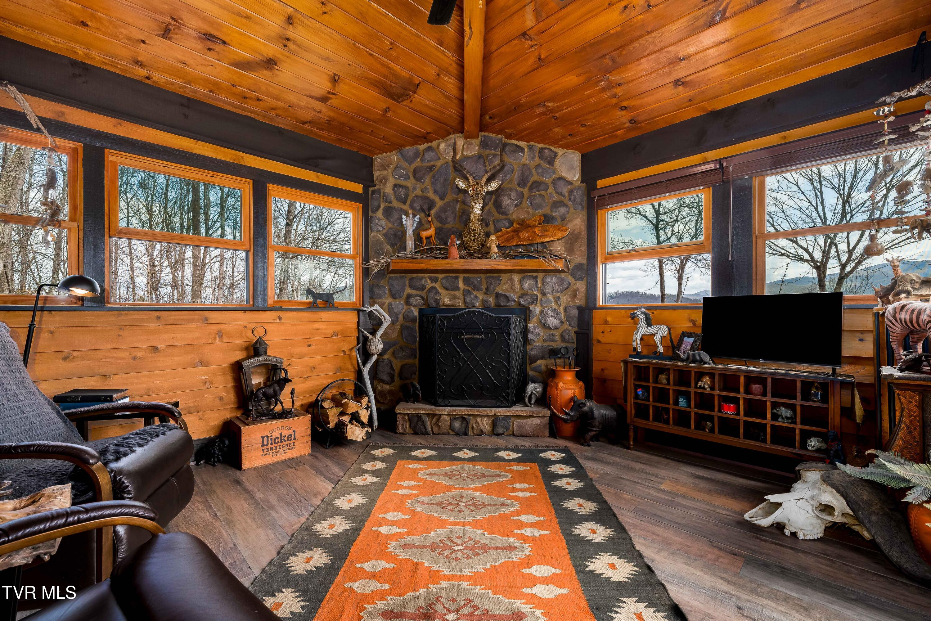 710 Gordon Ridge Road Butler, TN 37640 - Photo 31 of 46 710 Gordon Ridge Road (95 of 142)