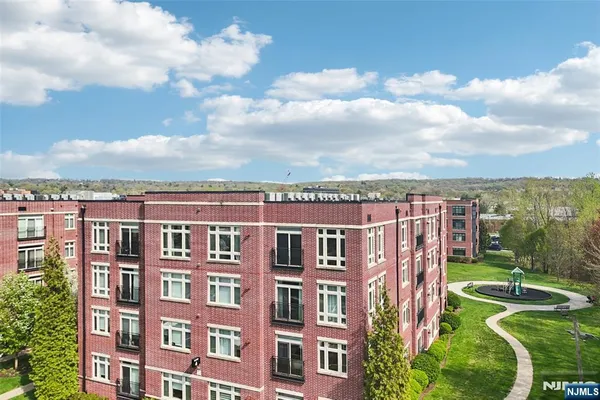 $399,000 | 1101 Riverview Avenue, Unit 101, Englewood, NJ 07631