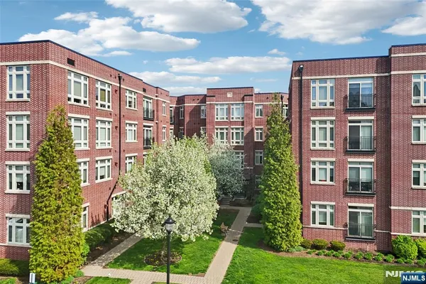 $399,000 | 1101 Riverview Avenue, Unit 101, Englewood, NJ 07631