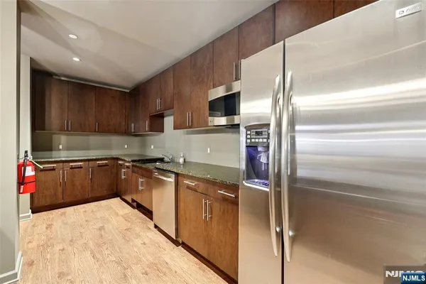 $399,000 | 1101 Riverview Avenue, Unit 101, Englewood, NJ 07631
