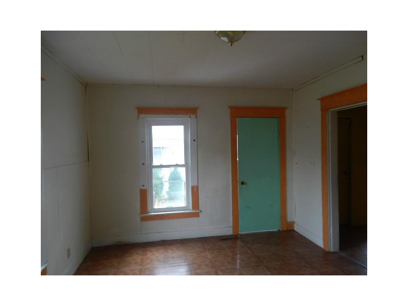 145 West Southern Avenue Springfield, OH 45506 - Photo 5 of 13