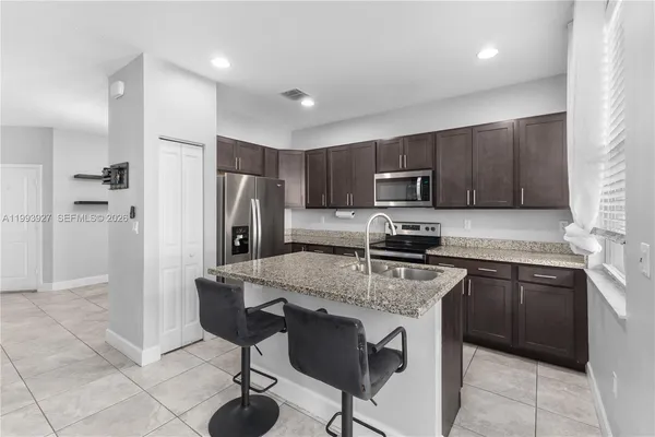 $3,500 | 4813 Northwest 48th Terrace, Tamarac, FL 33319