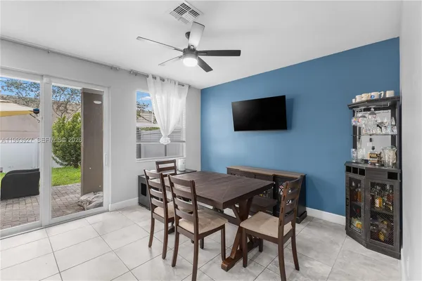 $3,500 | 4813 Northwest 48th Terrace, Tamarac, FL 33319
