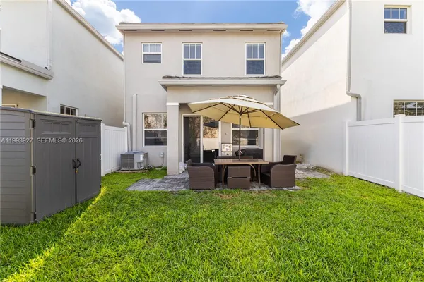 $3,500 | 4813 Northwest 48th Terrace, Tamarac, FL 33319