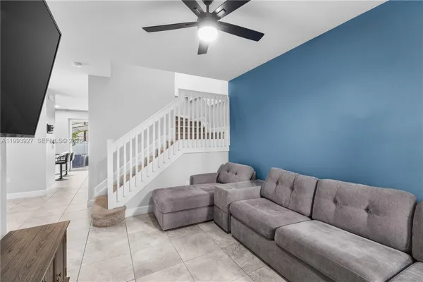 $3,500 | 4813 Northwest 48th Terrace, Tamarac, FL 33319