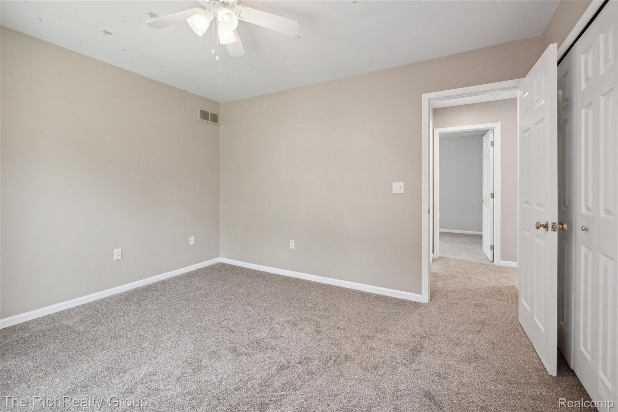 2578 Brilliance Rochester, MI 48309 - Photo 34 of 54 Gallery Image 34