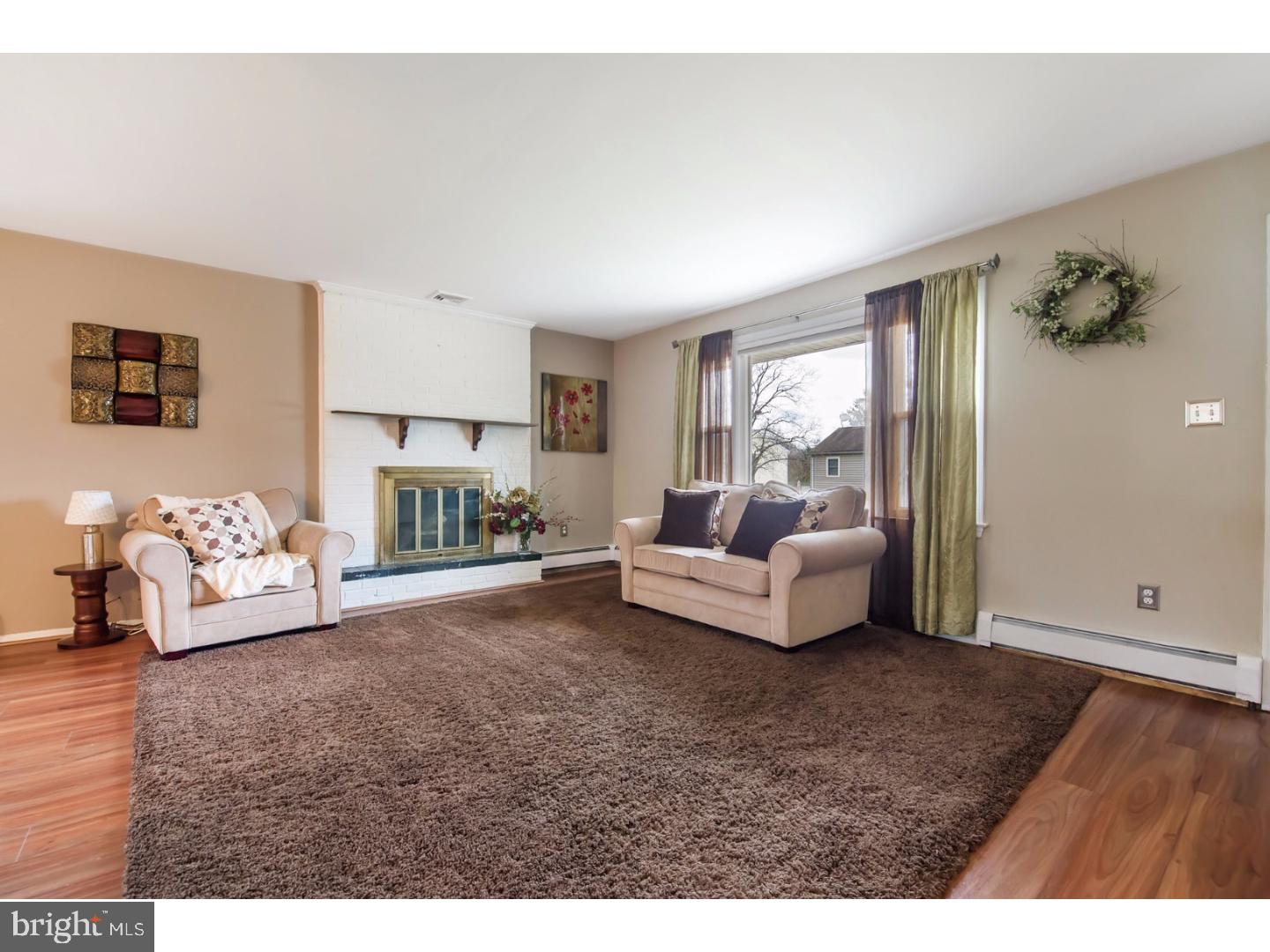 15 Taylor Road Conshohocken, PA 19428 - Photo 4 of 25 Gallery Image 4